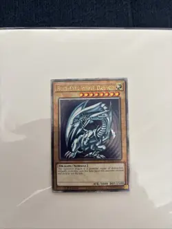 Blue-Eyes White Dragon (Quarter Century Secret Rare) MP24-EN001 25th Anniversary - Image 1