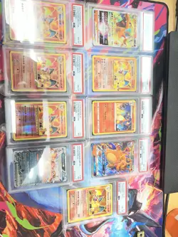 Charizard Celebrations Classic Collection Holo Pokemon 4/102 25th Anniversary - Image 1