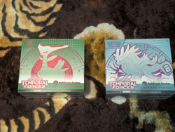 Scarlet & Violet Temporal Forces Pokemon Center Elite Trainer Box - Image 1