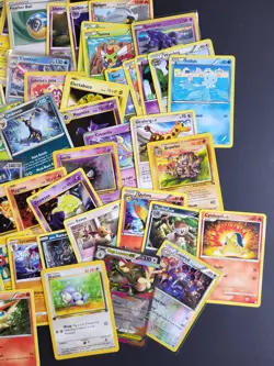 Pokemon Lot of 100 Cards - Modern, Mid-Era, Vintage, Holos, Reverse Holos NM-HP - Image 2