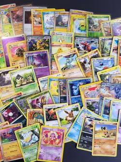 Pokemon Lot of 100 Cards - Modern, Mid-Era, Vintage, Holos, Reverse Holos NM-HP - Image 3