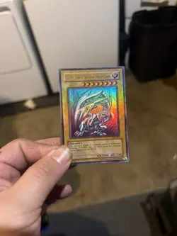 Yu-Gi-Oh Blue-Eyes White Dragon SDK-001 MAX FULL HOLO BLEED MISPRINT - Image 5