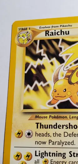 Raichu 21/64 Neo Revelation Unlimited Edition Vintage 2000 Pokemon Card - Image 2