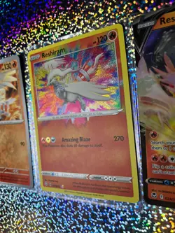 Pokemon TCG: Shining Fates Amazing Rare 017/072 Reshiram; 024/195 Reshiram V - Image 5