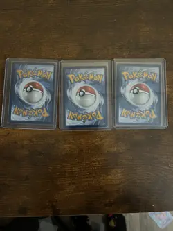 Pokemon TCG card lot 3 cards. Mewtwo, Umbreon, and Eeve all NM condition - Image 2
