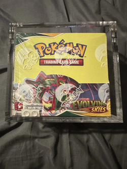 Pokemon Sword & Shield Evolving Skies Booster Box 36 Packs FACTORY SEALED & Case - Image 1