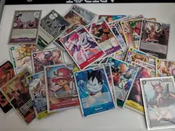 Lot of 38 One Piece Cards TCG *8 holos* - Image 1