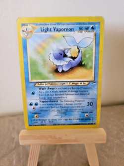 2000 Pokemon Vintage Uncommon Card - Light Vaporeon (52/105) Neo Destiny MP - Image 1