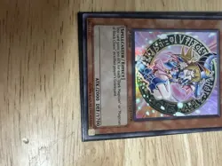 Yu-Gi-Oh! Dark Magician Girl DPYG-EN008 Super Rare 1st Edition NM - Image 3