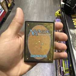 Magic the Gathering Buster Sword (Borderless) Final Fantasy Foil - Image 2