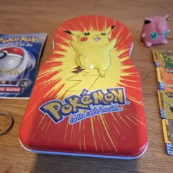Pokemon Bundle / Job Lot. Stakks, Tin, Guide, Keyring, Slider - Image 4