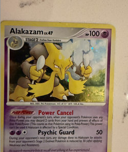 Alakazam 2/123 Holo w/ SWIRL Diamond & Pearl Mysterious Treasures Pokemon Card L - Image 3