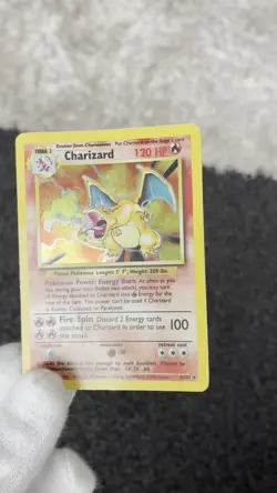 1995 TCG Charizard Pokemon Card 4/102 Holo Base Set RARE - Image 2