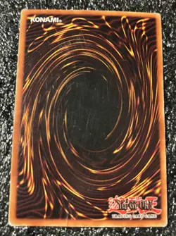 Blue-Eyes White Dragon SDK-001 Ultra Rare (Starter Deck Kaiba, 2002) LP - Image 3