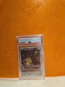 Pokemon TCG Team Rocket's Mewoth 203/182 Destined Rivals Full Art PSA 9 Mint💥📈 - Image 1