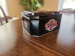 Yu-Gi-Oh! VINTAGE Command Knight EMPTY TIN - Image 2