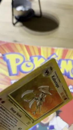 Pokemon Kabutops Holo Rare Card 9/62 Fossil Set, Unlimited 1999 WOTC TCG - Image 2
