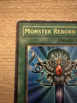 Yu-Gi-Oh Monster Reborn 1st Edition LOB-118 English Ultra Rare HP - Image 2