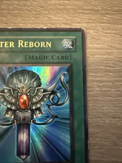 Yu-Gi-Oh Monster Reborn 1st Edition LOB-118 English Ultra Rare HP - Image 3