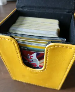 Ultra Pro Pokemon Pikachu Yellow Leatherette Flip Box Card Case w/ Pokemon Cards - Image 5