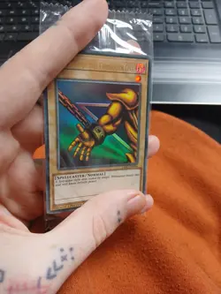 Yu-Gi-Oh Right Arm of the Forbidden One LART-EN006 Sealed - Image 1