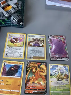 Pokemon TCG Lot of 6 Mixed Card Set - Image 1
