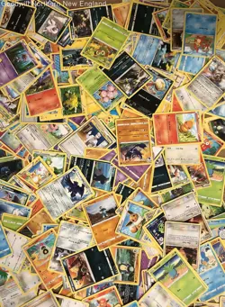 2.5LB Lot of Various Mixed Assorted Pokemon Cards TCG CCG Trading Cards - Image 5