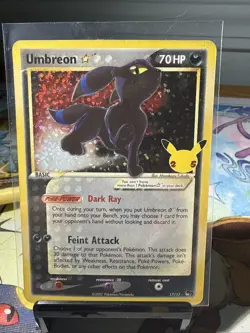 Pokemon TCG Umbreon Gold Star 17/17 Celebrations Classic Collection NM Condition - Image 1