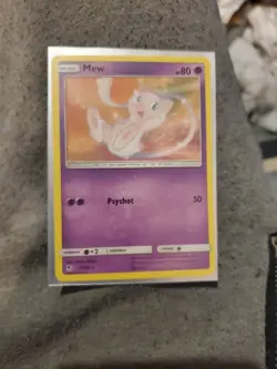 2019 Mew RARE 32/68 Hidden Fates Pokemon TCG Card Near Mint - Mint - Image 1