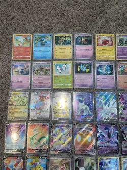 Pokemon 39 Card Lot - Image 3