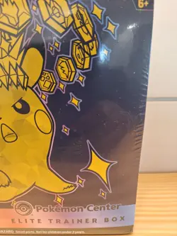 POKEMON TCG SCARLET & VIOLET SURGING SPARKS POKEMON CENTER ELITE TRAINER BOX - Image 5