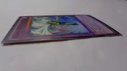 Masked HERO Divine Wind SDHS-EN043 (Super Rare, 1st Edition, Lightly Played LP) - Image 2