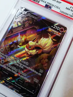 🔥 Flareon V SWSH179 🔥 2021 Pokemon BSP 🔥 VMax Premium Collection 🔥 PSA 8!! - Image 5