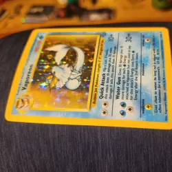 Pokemon Vaporeon Holo Jungle 1st Edition Shadow 12/64 MP - Image 4