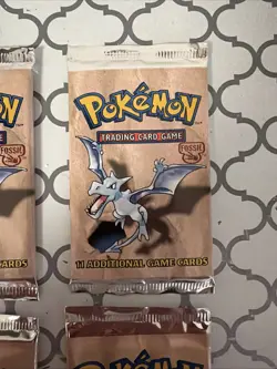 Wizards of The Coast Pokemon Fossil Booster Pack 4 Sealed Packs 742818061599 - Image 3