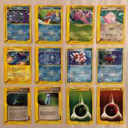 2002 Pokemon 12 card lot (includes Cloyster) - Image 1