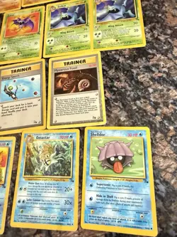 Pokemon TCG Fossil Set 25 Card Lot Geodude Grimer Weezing Kabuto Zubat Wizards - Image 4