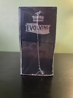 Pokemon Sword & Shield Evolving Skies Elite Trainer Box - 8 Packs - Image 3