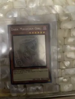 Yu-Gi-Oh! TCG 1st Edition Foil Dark Magician Girl & Blue-Eyes White Dragon Lot 2 - Image 1