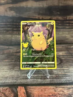 Pokemon TCG Celebrations Pikachu Holo Rare Card 005/025 - Image 1