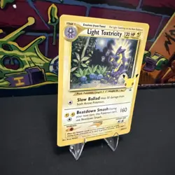 Pokemon TCG Light Toxtricity SWSH137 25th Celebrations Black Star Promo - Image 2
