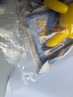 Pokemon Russian McDonald's 2016 Sealed Pikachu Toy mit Karte - Image 4