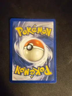 1st Edition Machamp 8/102 Holo Base Set WOTC Pokemon Card - Image 2