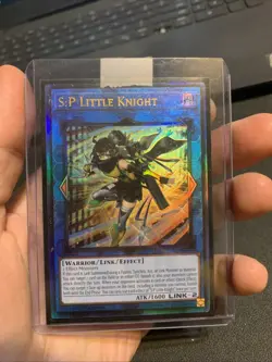 *** S:P LITTLE KNIGHT *** PRISMATIC ULTIMATE RARE (PUR) RA03-EN049 SP YUGIOH! - Image 1