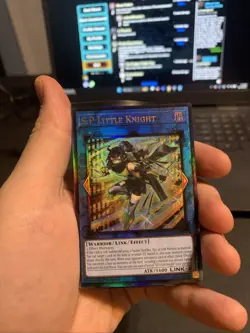 *** S:P LITTLE KNIGHT *** PRISMATIC ULTIMATE RARE (PUR) RA03-EN049 SP YUGIOH! - Image 3