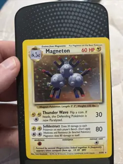 Magneton Base Set Holo Unlimited Rare MP Pokemon TCG Card 9/102 - Image 1