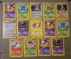 (29) 2002 Pokemon Expedition Non-Holo Regular Card Lot - Image 3