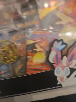 Pokemon TCG Celebrations V Memories Collection Box Gamestop Exclusive Charizards - Image 3