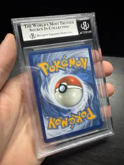 Pokemon TCG M Charizard EX Holo 101/108 Evolutions UR Full Art BGS 9 MINT ENG - Image 2