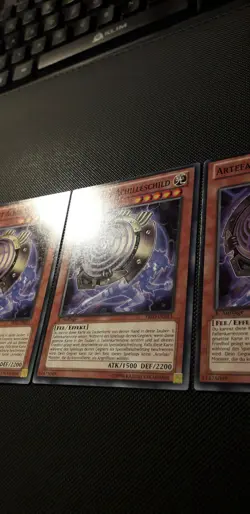 Yu-Gi-Oh! 3x Artefakt Achilleschild, PRIO-DE015, Common, 1. Auflage, Deutsch, NM - Image 3